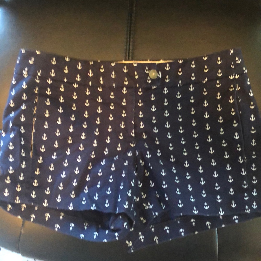 J Crew city fit shorts navy with anchors. Size 2